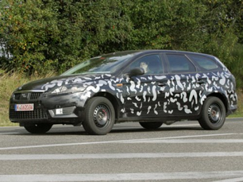 Новый Ford Mondeo в исполнениях седан и универсал появится в салонах официальных дилеров (в том…