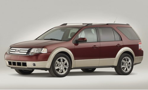 Кроссровер Ford Freestyle подвергся легкому рестайлингу. И получился новый Taurus X.