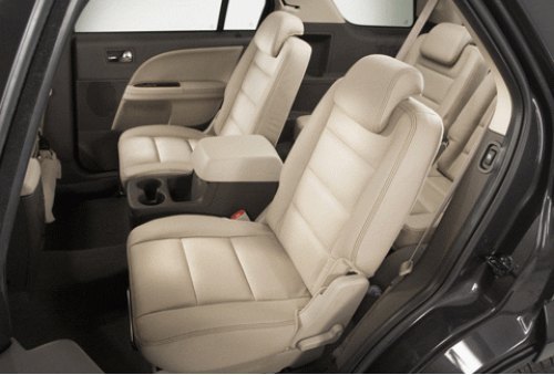 Третий ряд сидений и широкие возможности трансформации салона привлекут поклонников активного…