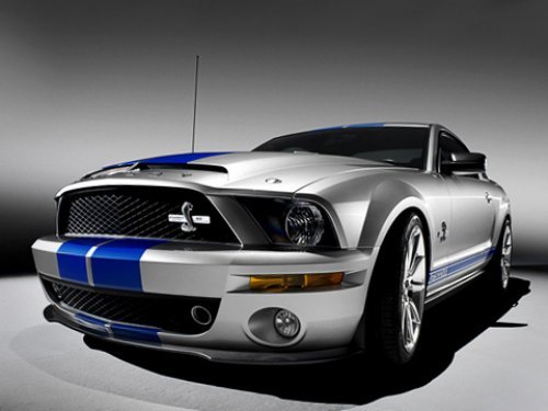 Известно, что журналисты, которым уже довелось поездить на этой машине, обругали её по полной…