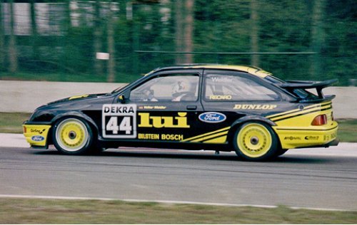 В отличие от раллийных «родственниц», кольцевые Sierra Cosworth выступали очень неплохо в кузовных…