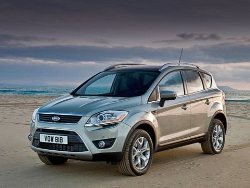 Как будет выглядеть серийный Ford Kuga, мы узнали в начале сентября по фотографиям предсерийного…