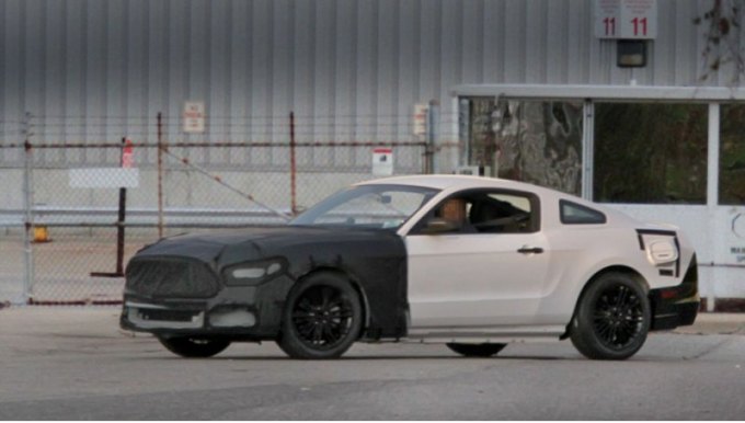 Ретростиль нынешнего Мустанга в новом поколении уступит место «корпоративному лицу» Форда, но,…