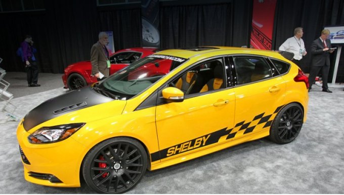 В США Ford Focus ST стоит $23 700, а за тюнинг-кит Shelby (не включая доработки мотора) нужно…