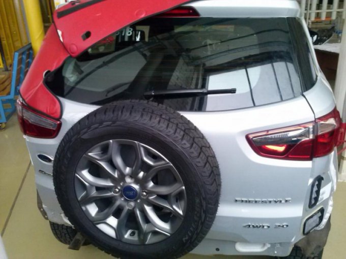 Все планы по развитию Форда в России остаются в силе. Это и запуск кроссовера Ecosport в Набережных…