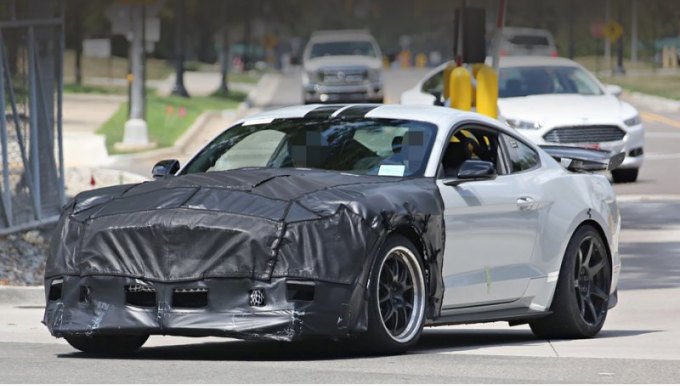 Новость про семилитровый мотор опубликовал ресурс Speedtwitch, сославшись на анонимных инсайдеров.