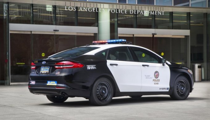 Компания упомянула, что специально для полицейской версии силовая установка прошла калибровку,…