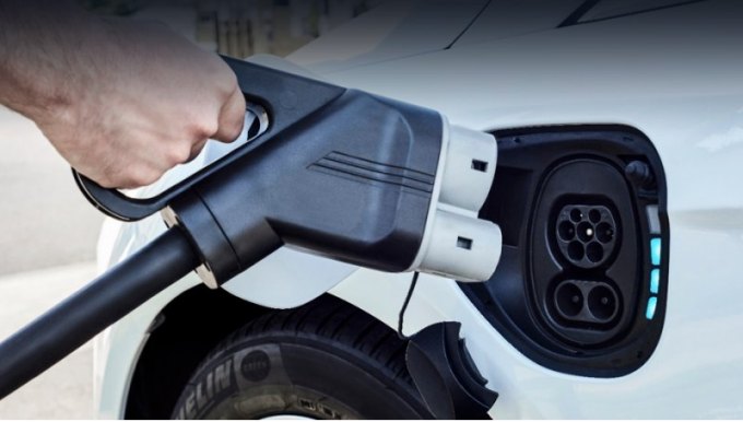 «Мы по-новому взглянули на темпы роста электрифицированных транспортных средств и знаем, что нам…