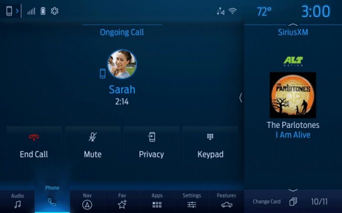 Интерфейс на 12-дюймовом экране предусматривает многозадачность с разделением на два окна (большое…