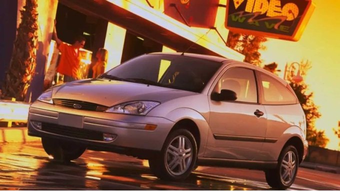 «Попадать в лучшие клубы бывает сложно. Важно знать, как нужно выглядеть и двигаться. То же самое…