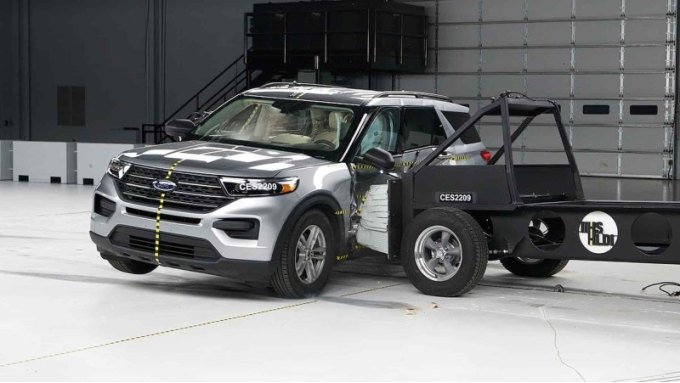 По результатам краш-тестов Explorer получил самые высокие оценки в четырех испытаниях на…