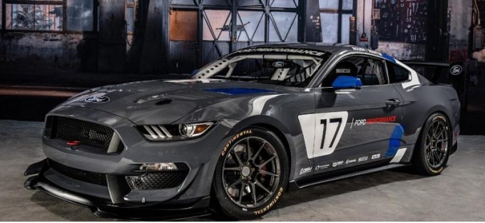 Гоночный автомобиль Ford Mustang GT3 появится в 2024 году