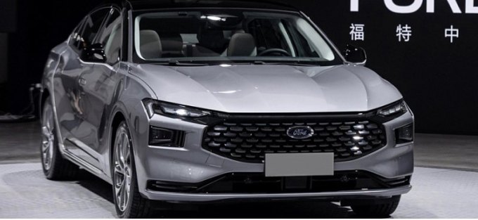 Сборка седана Ford Mondeo пятой генерации началась на китайском заводе Changan-Ford