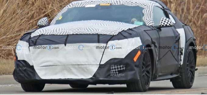 Новое поколение Ford Mustang с двигателем V8 появится в 2023 году