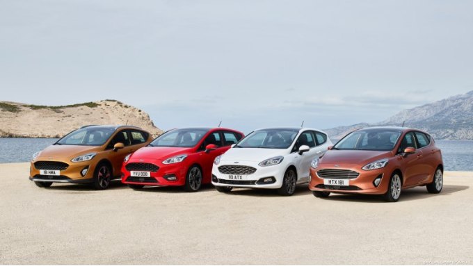 Это судебное разбирательство наглядно показывает, как обостряются отношения между…