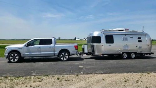 Шмидт также поделился некоторыми мыслями об опыте буксировки: «Опыт буксировки впечатляет.…