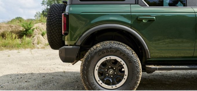 Готовится отзыв Ford Bronco 2021-2022 года из-за неработающего детского замка на двери