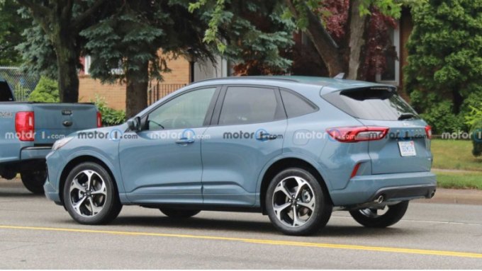 Пока не известно, когда Ford выпустит новый Escape и более модный Escape ST-Line. Официальный дебют…