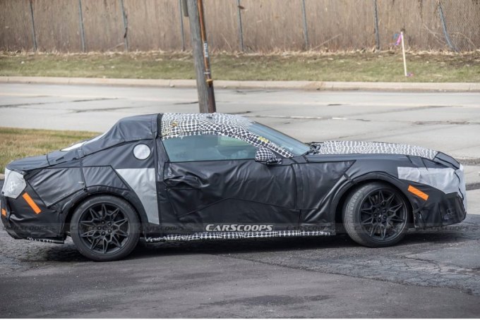 Новое поколение легендарного фордовского Mustang будет отличаться более резким дизайном, а также…