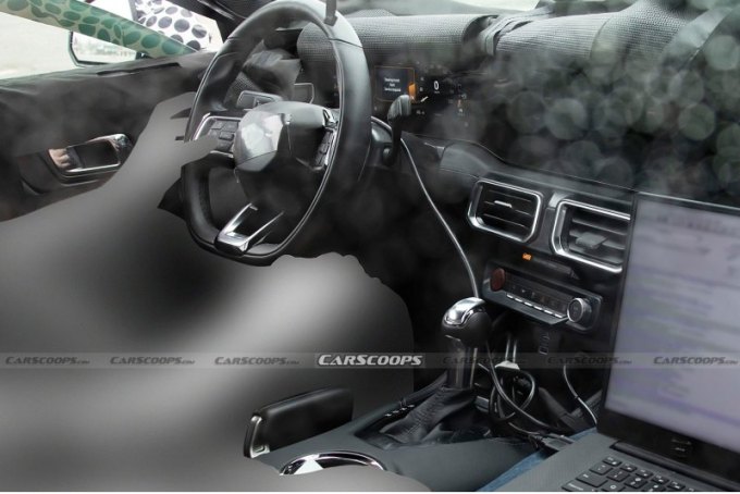 Новое поколение легендарного фордовского Mustang будет отличаться более резким дизайном, а также…