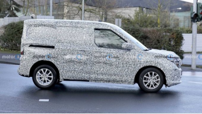 Новый Transit Courier будет производиться на заводе Ford в Крайове в Румынии, где в настоящее время…