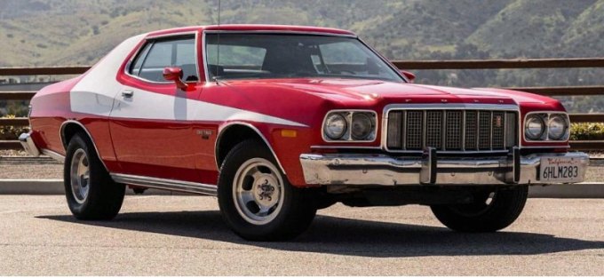 На аукционе продается реплика Ford Gran Torino 1975 года