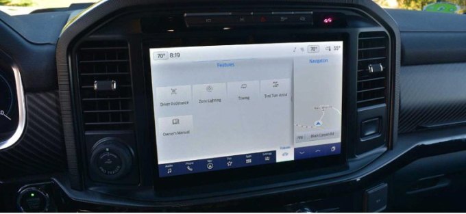 Ford не откажется от Apple CarPlay и Android Auto в своих автомобилях