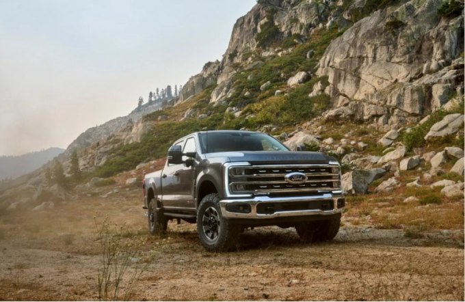 Их попросят доставить свой пикап в дилерский центр Ford или Lincoln для проверки левой задней…