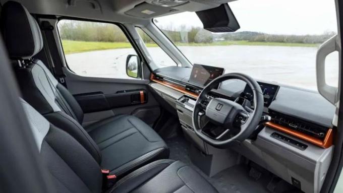 Компания принадлежит китайскому автопроизводителю Geely, в состав которого также входят Lotus,…