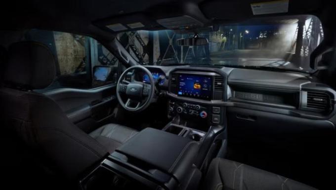 Как говорится в опубликованном пресс-релизе на новинку, обновленная подвеска пикапа опустила заднюю…