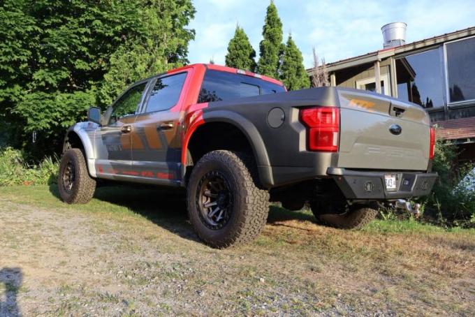 Теперь любой желающий сможет превратить обычный Ford F-150 в «заряженный» Raptor