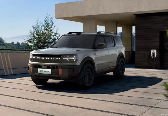 Дизайн внедорожной электрической новинки выполнен в стиле Lima Sport: это городской внедорожник с…