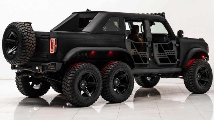 Главным изменением Ford Bronco при превращении его в «Apocalypse Dark Horse» стало увеличение…