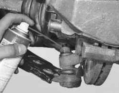 Как снять шаровую опору форд фокус 2 Ball joint replacement (Chassis / Front suspension / Ford Focus 2 2004-2010)