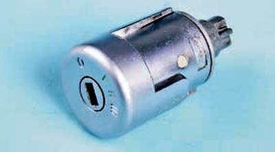 Как снять замок зажигания форд мондео 4 Replacing the ignition switch (lock) cylinder (Electrical equipment / Electrical