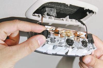 Как поменять лампочку форд мондео Lamp replacement (Electrical equipment / Headlights and lighting / Ford Mondeo 4