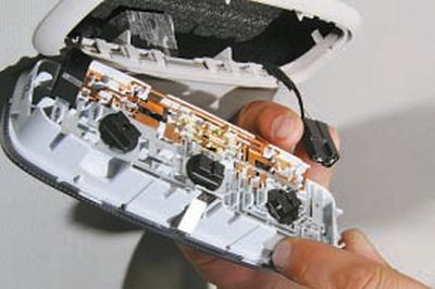 Как снять плафон освещения форд мондео Interior lamp replacement (Electrical equipment / Headlights and lighting / Ford