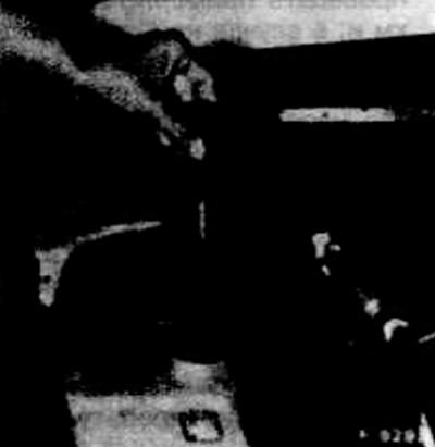 Отворете капачката на разширителния съд.