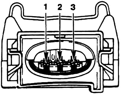 Перевірте опір первинної обмотки: для цього зніміть штекер «1», при цьому втисніть металеву скобу.