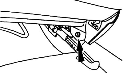 Разъедините верхнюю и нижнюю обшивку отверткой.