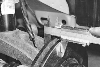 Таблица 4.4. Размеры тормозных колодок, дисков и барабанов, мм