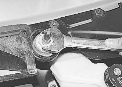 Как снять дворники на форд фьюжн Windshield wiper trapezoid assembly with gearmotor (Body / Doors, locks and wind