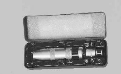 2. Если винт разломился, высверлите его оставшуюся часть.