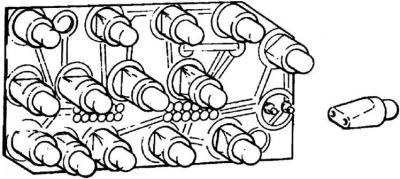 2. Снять с комбинации приборов графический дисплей.