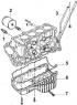 Removal and installation of an oil crankcase