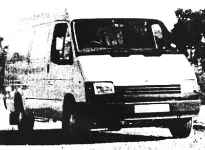 1986 модель Transit 100L длинная колесная база