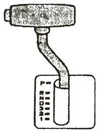 3. Поставьте рукоятку коробки передач в положение Р и дайте двигателю поработать на холостом ходу…