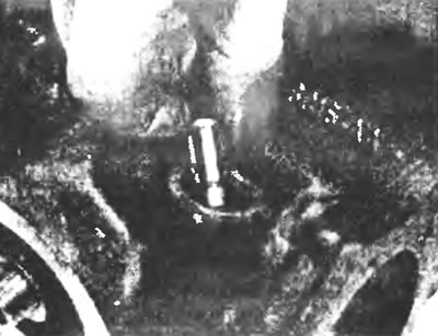 Рис. 15.1г. ... и плунжер клапана.