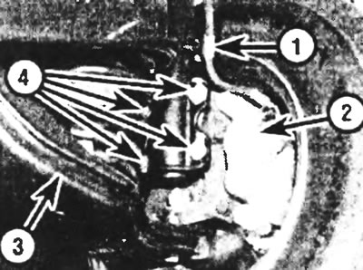 Рис. 11.2. Расположение амортизатора и смежных компонентов на поворотном кулаке: 1. Крон штейн для…