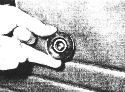 Рис. 9.1,в. ...и накладку.